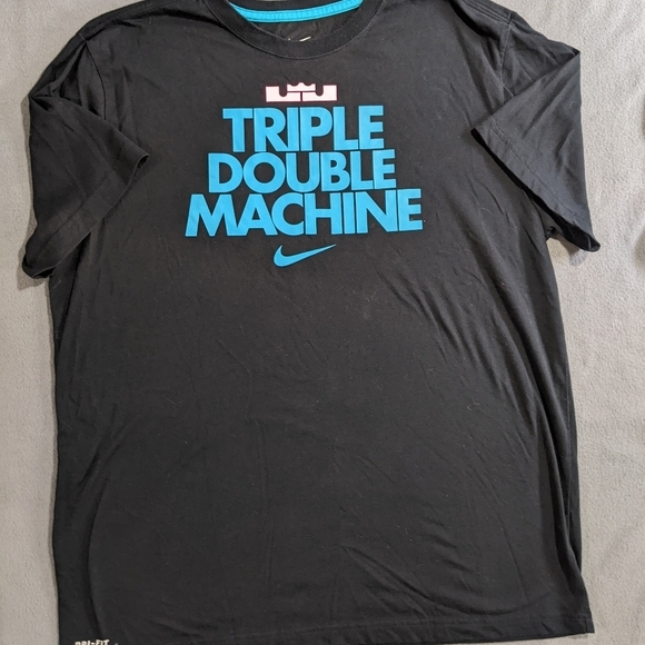 Men's XL graphic‎ Nike dri fit T-shirt black - Picture 1 of 3